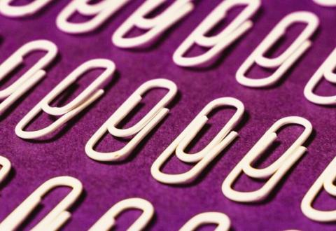 Clamps. Photo: Mart Production / Pexels 